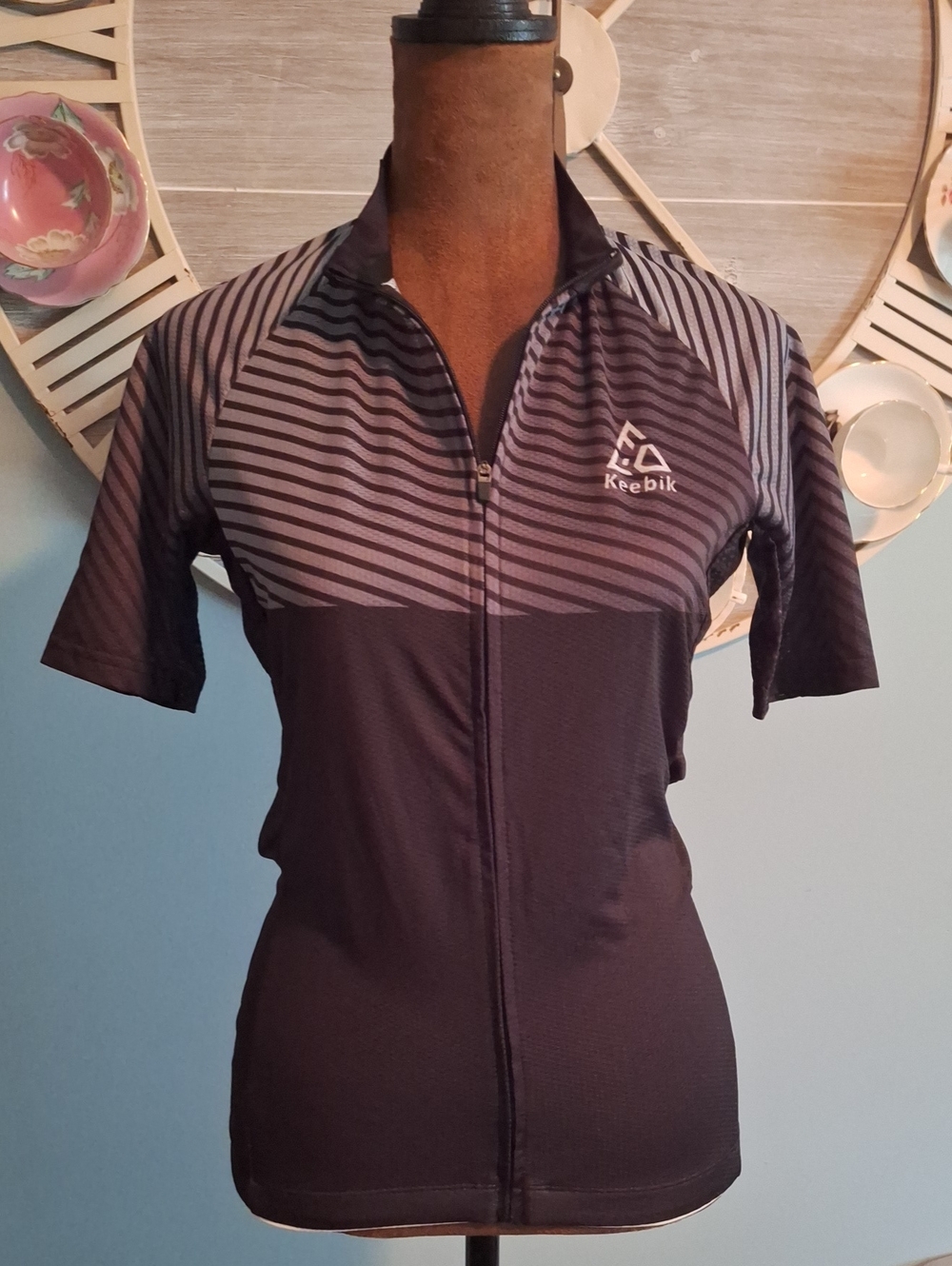 Women's Short Sleeve Athletic Biking Top